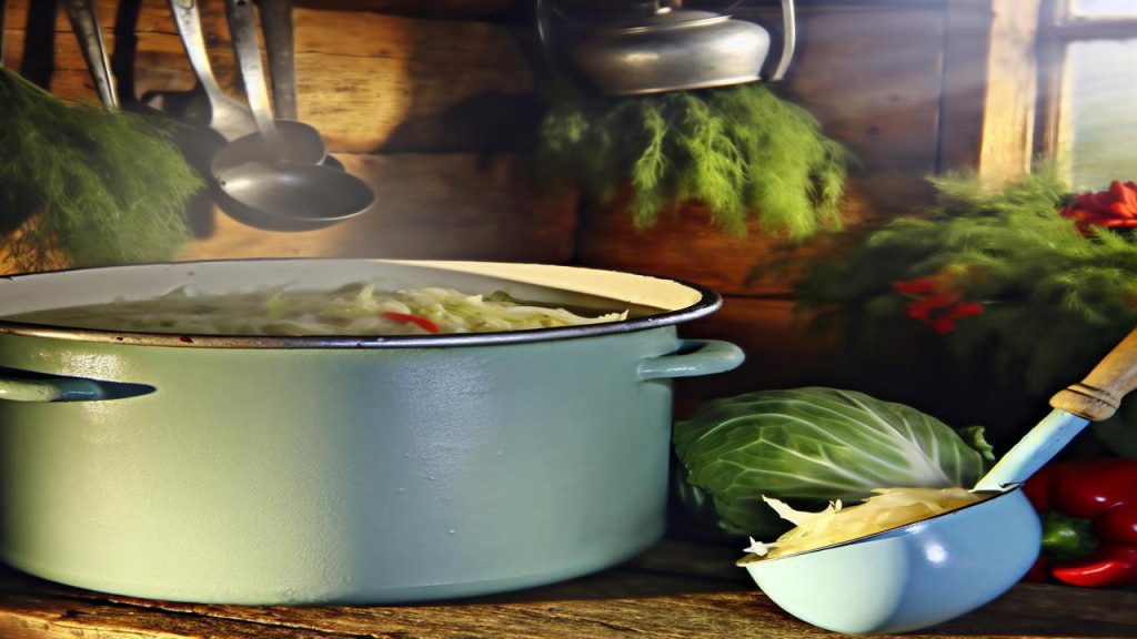 Jak długo gotować kapustę kiszoną?