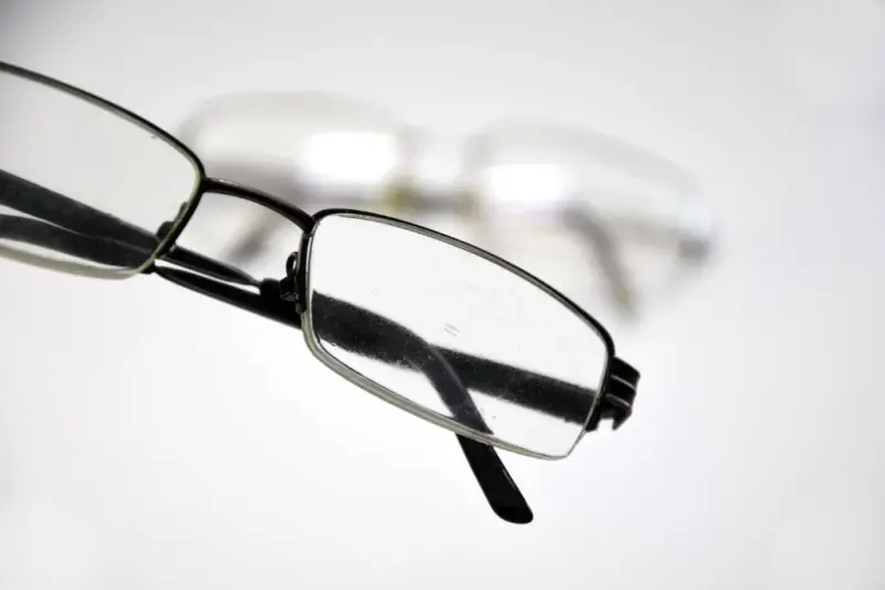 Czy zaćma jest wadą wzroku